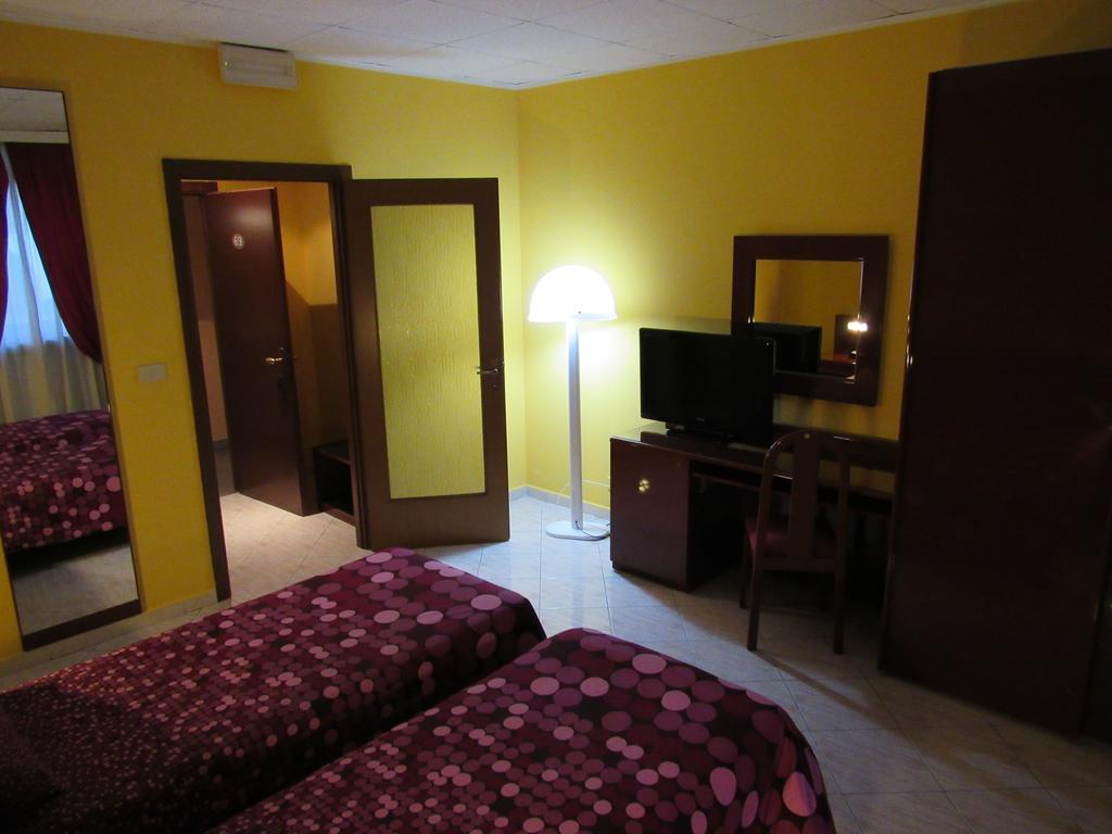 Hotel Elite San Mauro Torinese Phòng bức ảnh